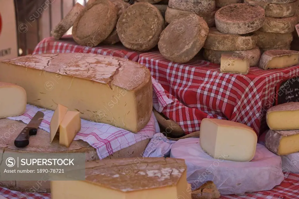 Cheese market, Provence, France, Europe