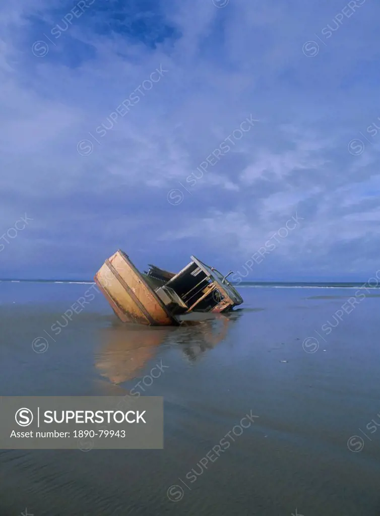Wrecked ship, Queen Charlotte Islands, British Columbia B.C., Canada, North America