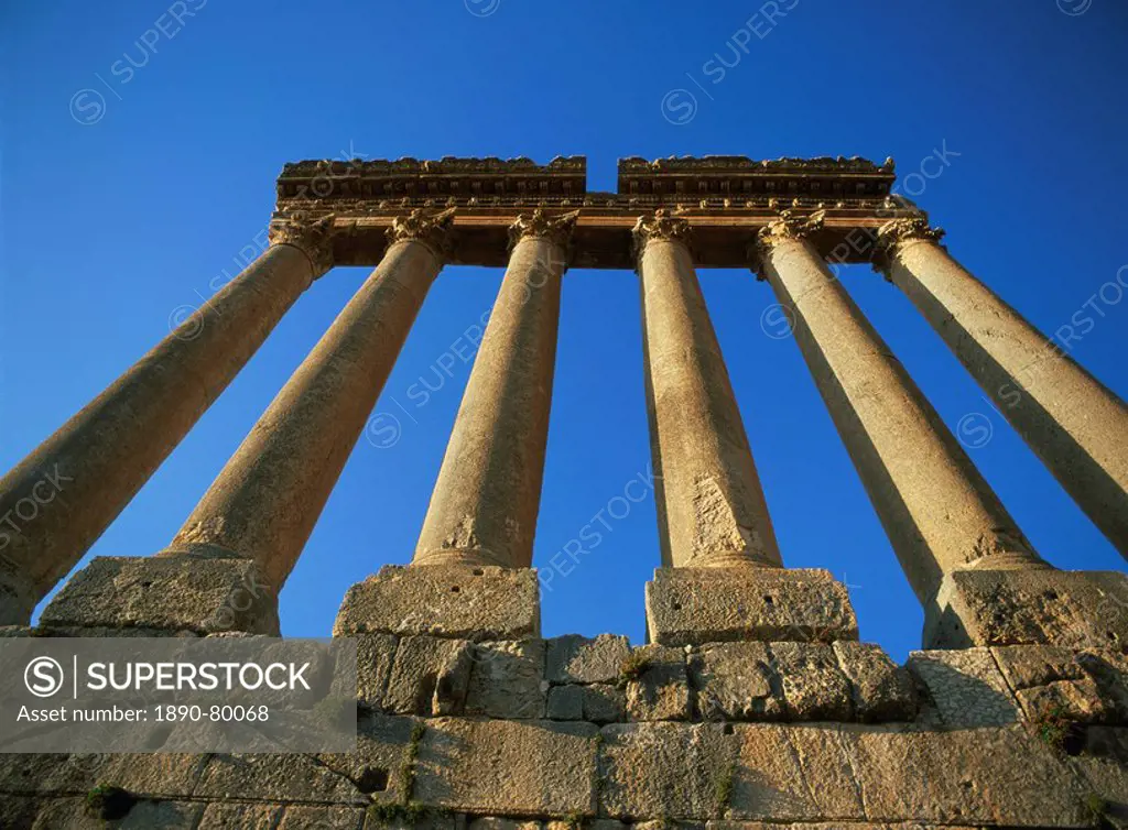 Temple of Jupiter, Baalbek, UNESCO World Heritage Site, Lebanon, Middle East