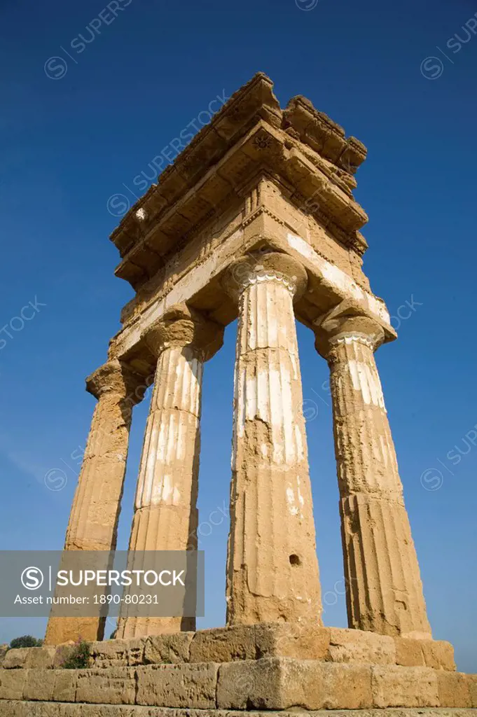 Temple of Castor and Pollux, Valley of the Temples, Agrigento, UNESCO World Heritage Site, Sicily, Italy, Europe