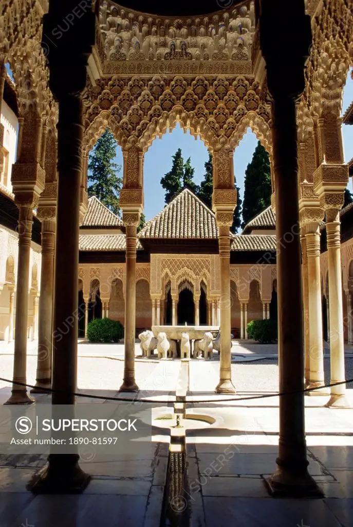 Court of the Lions, Alhambra Palace, UNESCO World Heritage Site, Granada, Andalucia Andalusia, Spain, Europe