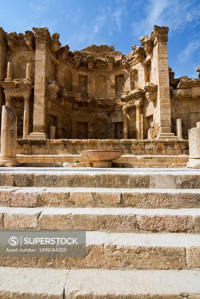 The Nymphaeum, Jerash Gerasa a Roman Decapolis city, Jordan, Middle East