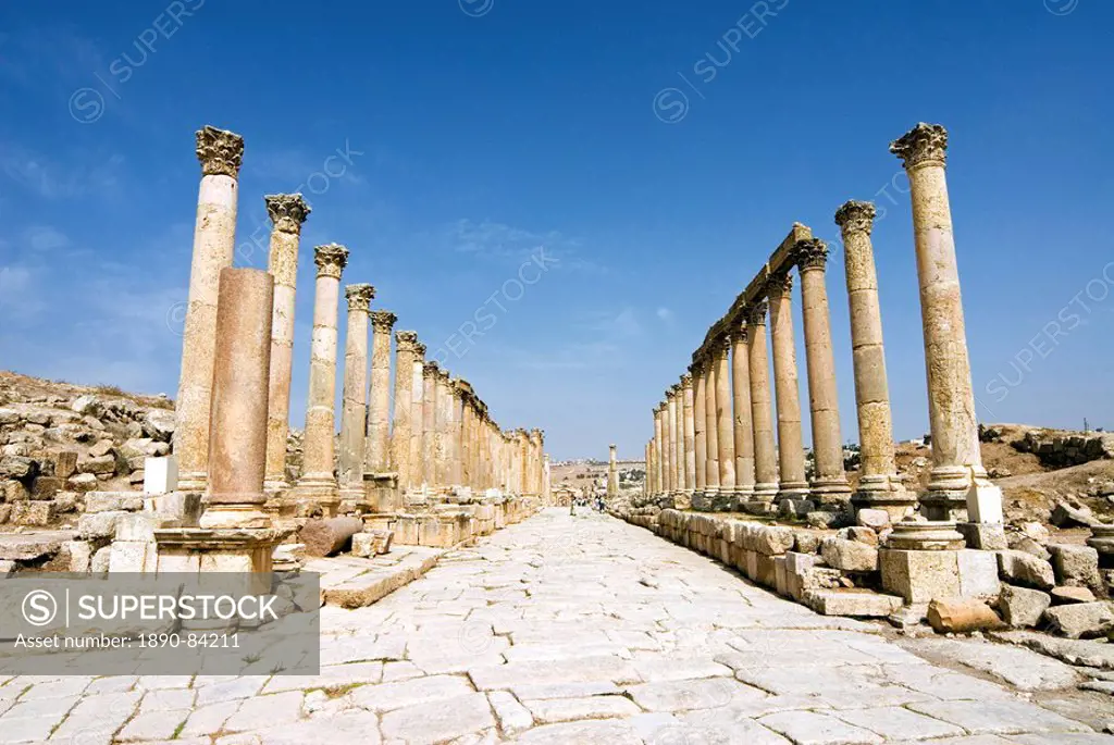 The Cardo, North Colonnaded Street, Jerash Gerasa, a Roman Decapolis city, Jordan, Middle East