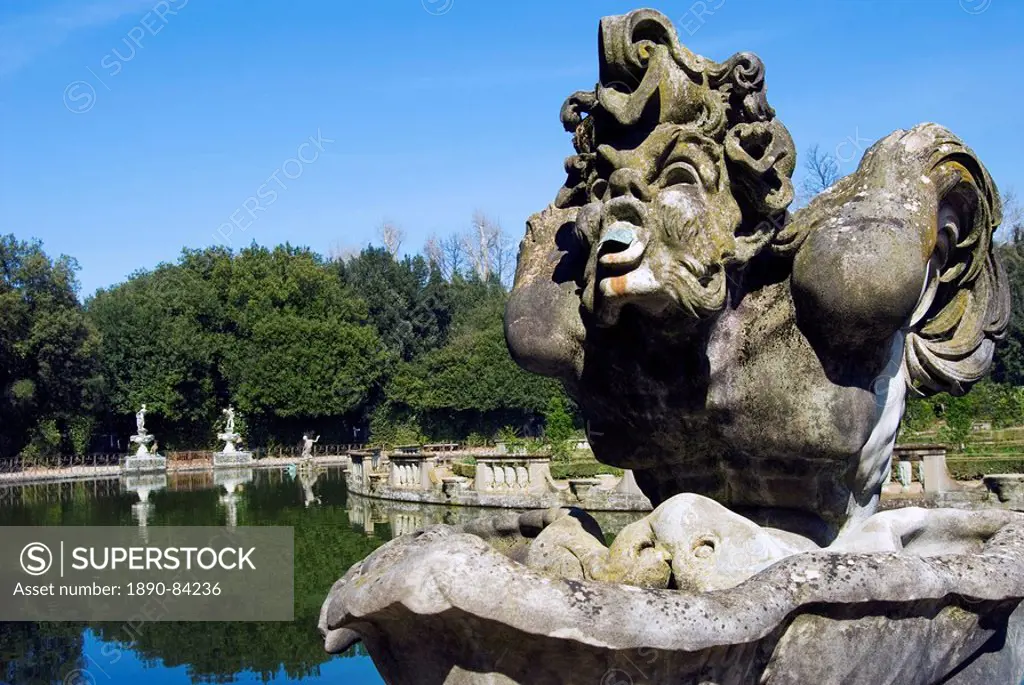 Vasca dell´Isola Island´s Pond, Harpy´s Fountain, Boboli Gardens, Florence, Tuscany, Italy, Europe