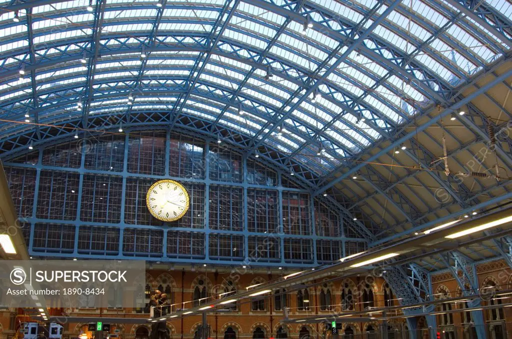A view looking toward the roof of the Barlow Shed at St. Pancras Station, London, England, United Kingdom, Europe
