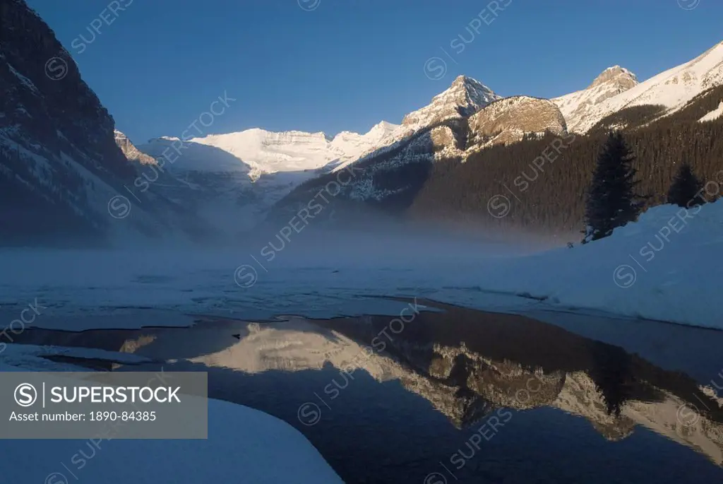 Lake Louise, Banff National Park, UNESCO World Heritage Site, Rocky Mountains, Alberta, Canada, North America