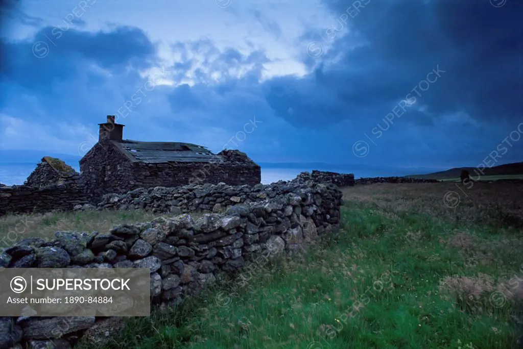 Ruined croft at Sound, Yell, Shetland Islands, Scotland, United Kingdom, Europe