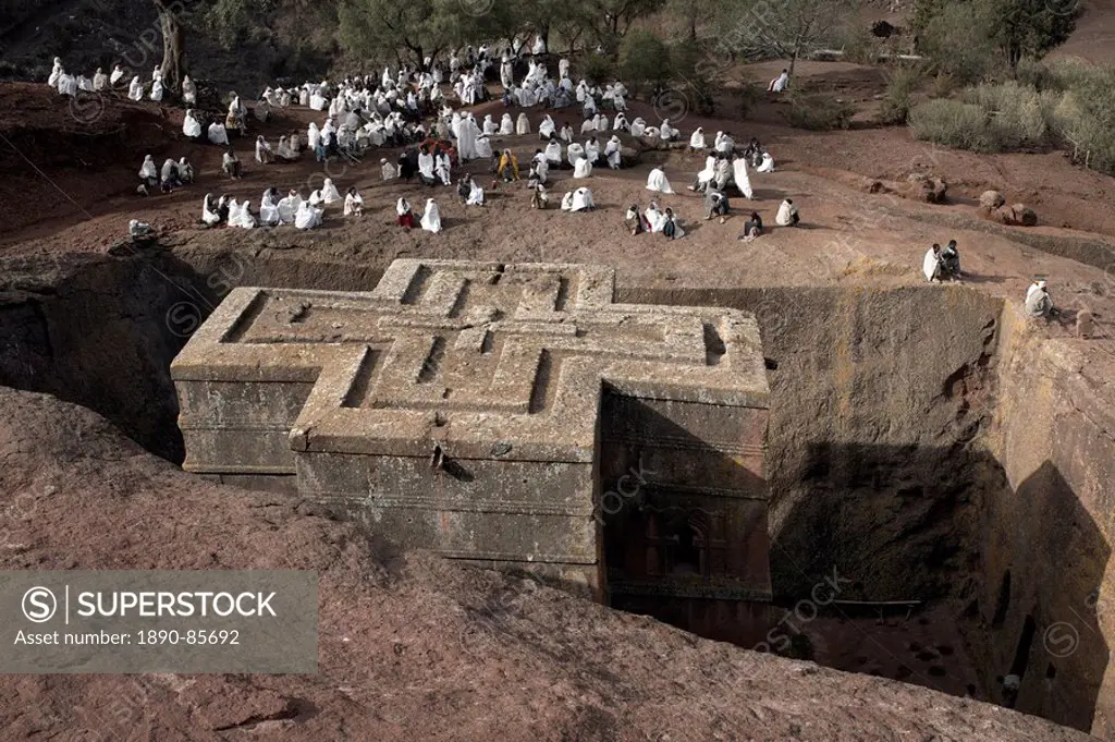 Sunday Mass is celebrated at the rock_hewn church of Bet Giyorgis St. George, in Lalibela, UNESCO World Heritage Site, Ethiopia, Africa