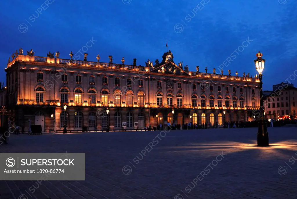 Evening floodlit view of the Hotel de Ville, Place Stanislas, UNESCO World Heritage Site, Nancy, Lorraine, France, Europe