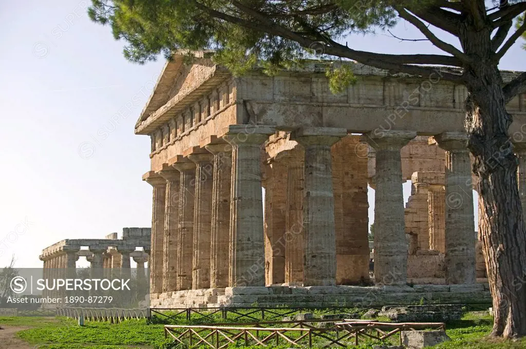 Temple of Poseidon Neptune,Temple of Hera Basilica beyond, Paestum, UNESCO World Heritage Site, Campania, Italy, Europe