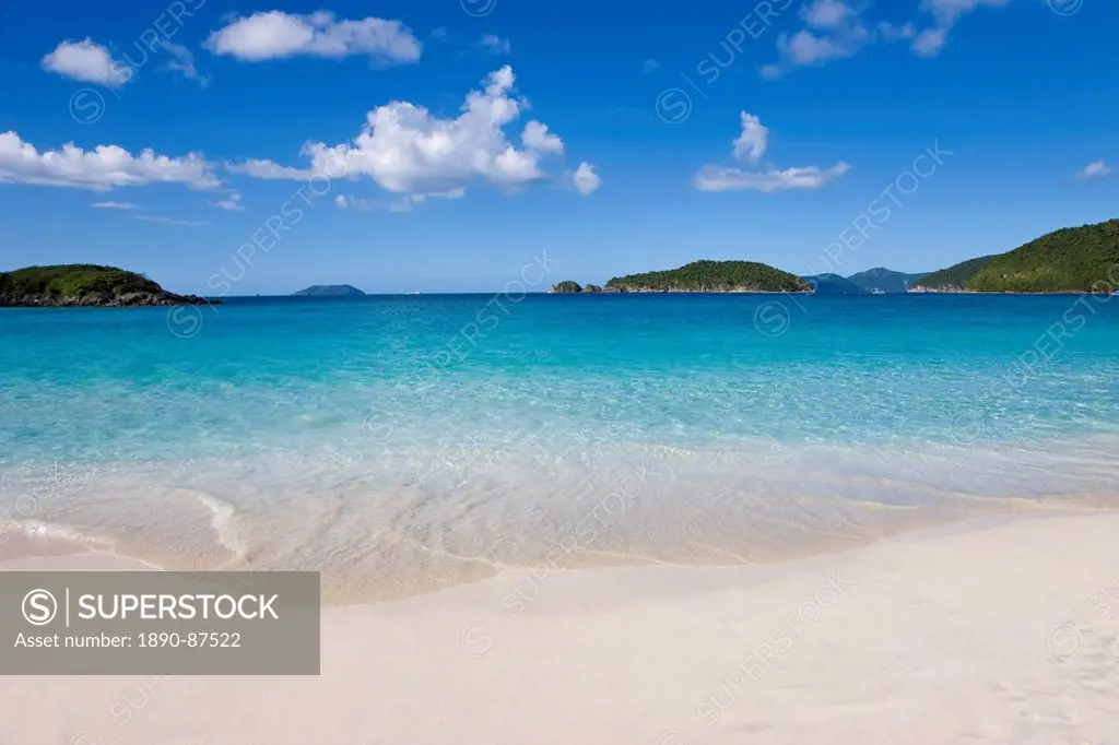 The world famous beach at Trunk Bay, St. John, U.S. Virgin Islands, West Indies, Caribbean, Central America
