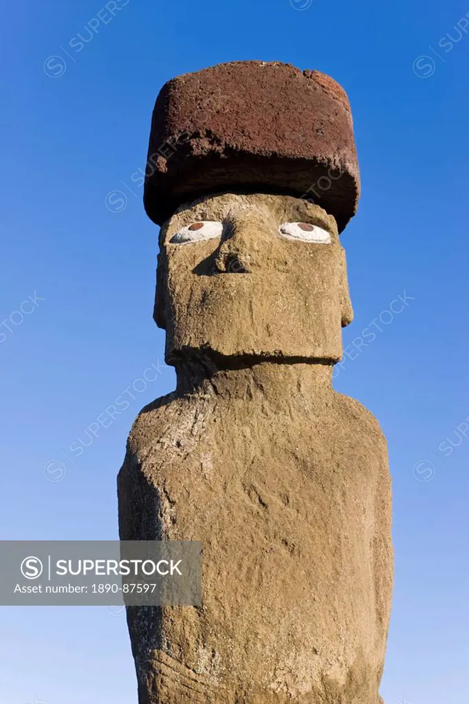 Ahu Ko Te Riku, the only topknotted and eyeballed Moai on the Island, Rapa Nui Easter Island, UNESCO World Heritage Site, Chile, South America