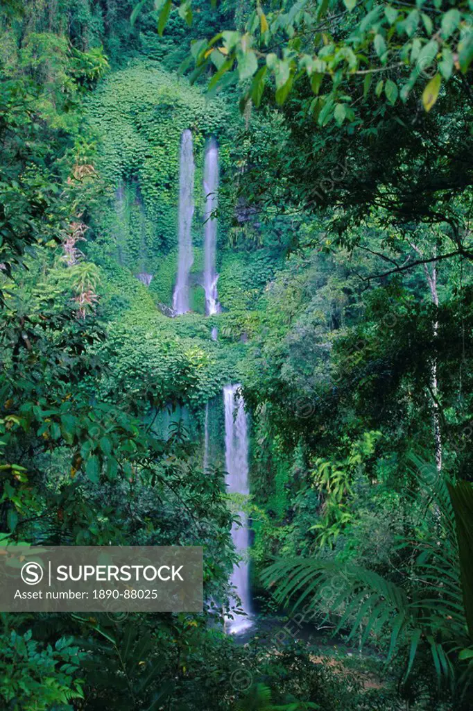 Waterfall on the northern slopes of 3726m Mt Rinjani volcano, near Senaru, Lombok, Indonesia