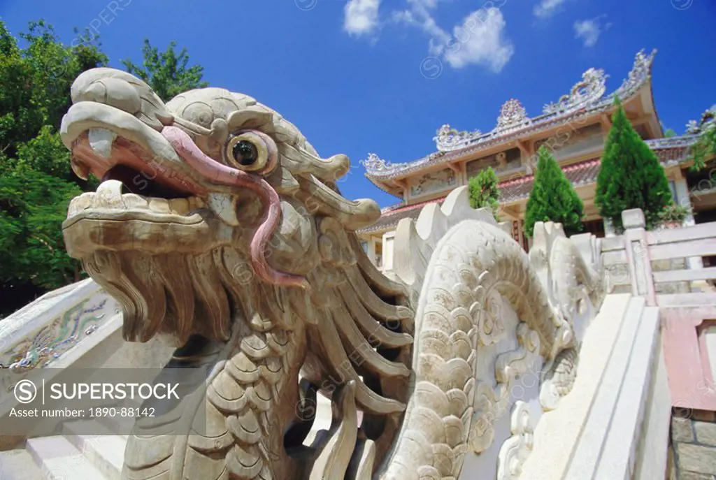 Dragon at the Long Son Pagoda, Nha Trang, Vietnam, Indochina, Asia