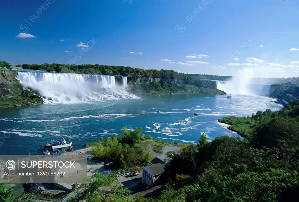 Niagara Falls on the Niagara River that connects Lakes Ontario and Erie, American Falls on the left, and Horseshoe Falls on the right, New York State,...