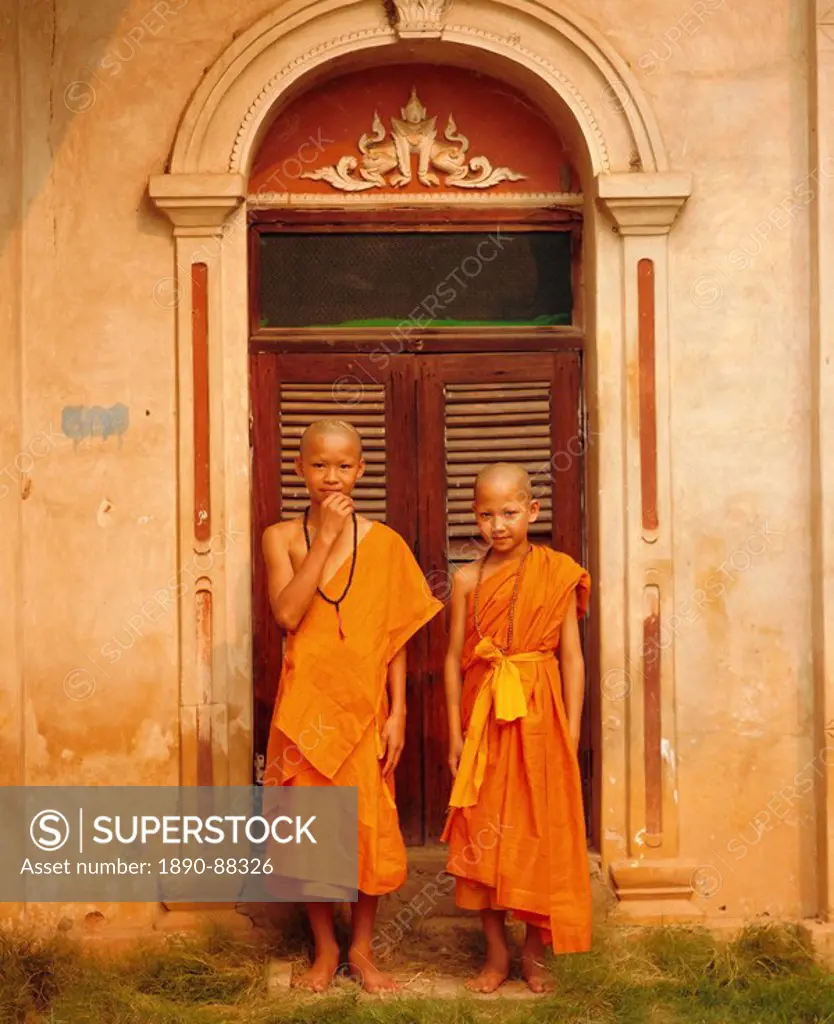 Two novice Buddhist monks, Mae Hong Son, Thailand