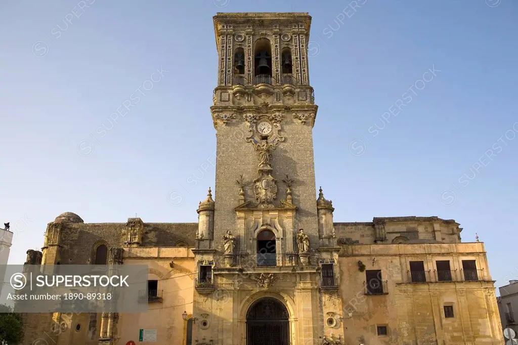 Santa Maria de la Asuncion church, Arcos de la Frontera, one of the white villages, Andalucia, Spain, Europe