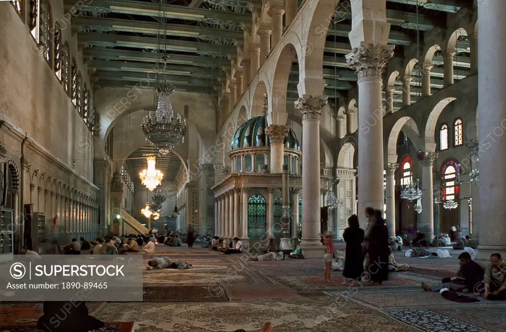 Interior of Omayad mosque in the Old city, Damascus, Syria, Middle East