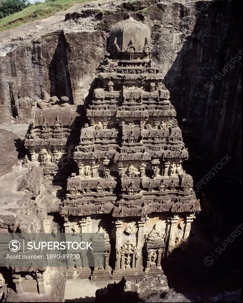 The Kailasanatha Temple dating from the 8th century AD, Ellora, UNESCO World Heritage Site, Maharashtra, India, Asia