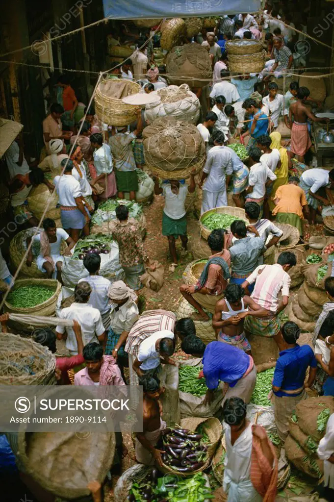 Shealda vegetable market, Kolkata, West Bengal state, India, Asia