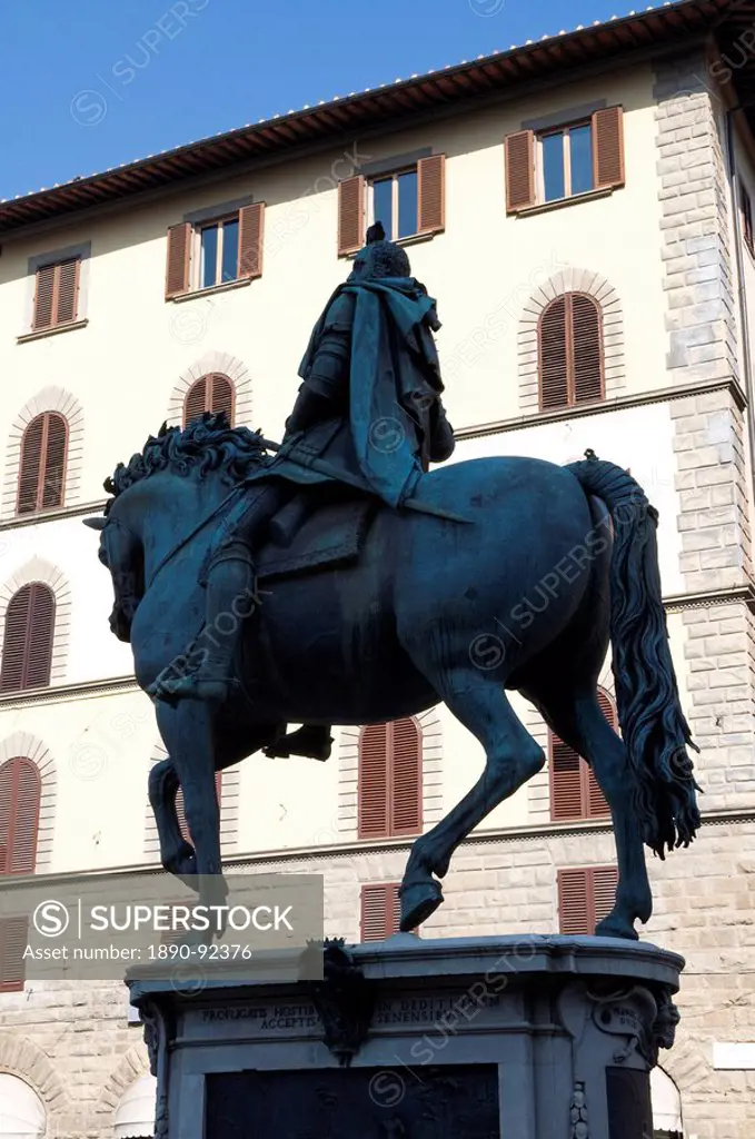 Statue of Cosimo I de Medici, Piazza della Signoria, Florence Firenze, UNESCO World Heritage Site, Tuscany, Italy, Europe