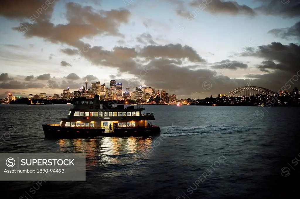 Ferry sailing across Sydney harbour, Sydney, New South Wales, Australia, Pacific