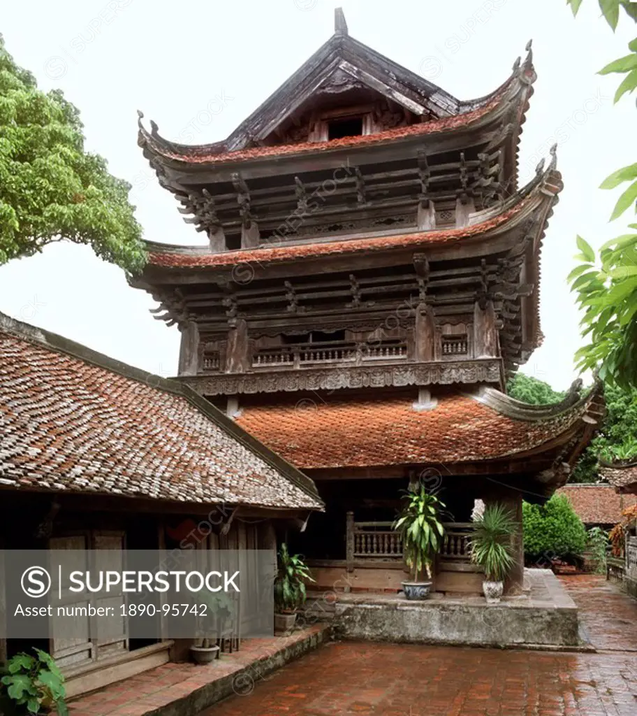 Bell tower, Chua Keo Than Quang Temple in Thai Binh Province, Vietnam, Indochina, Southeast Asia, Asia