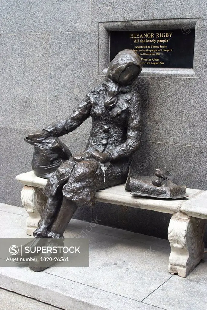 Statue by Tommy Steele of the eponymous woman of the Beatles song, Eleanor Rigby, Liverpool, Merseyside, England, United Kingdom, Europe