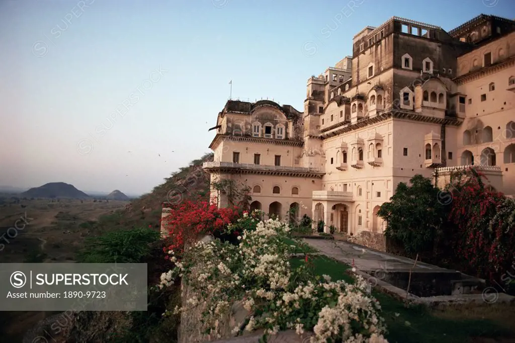 Exterior view, Neemrana Fort Palace Hotel, Neemrana, Rajasthan state, India, Asia