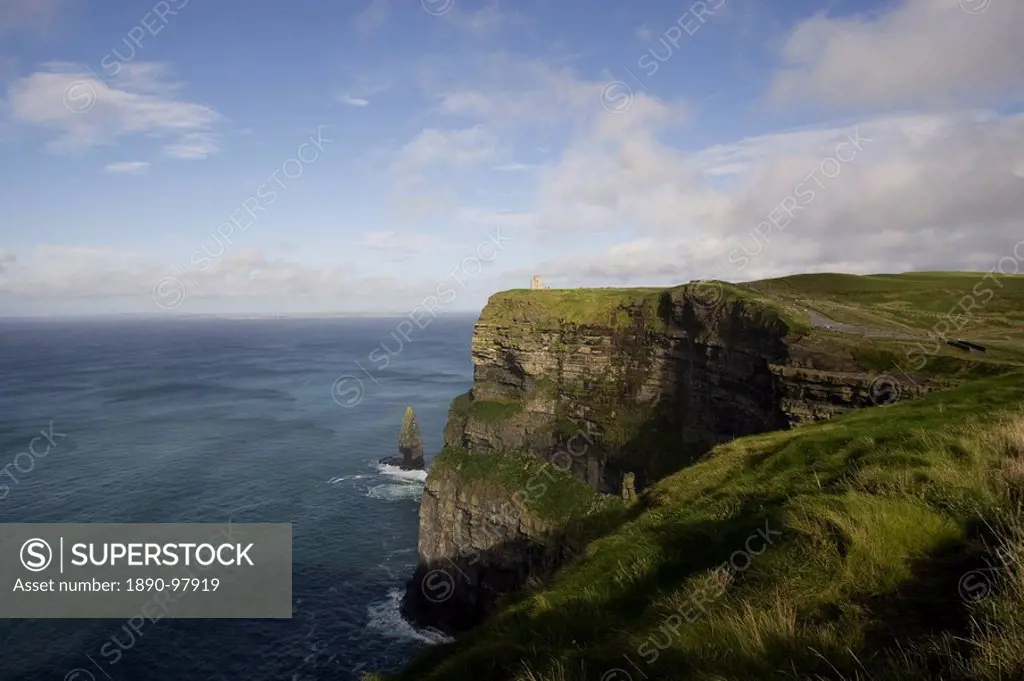 Cliffs of Moher, County Clare, Munster, Republic of Ireland, Europe