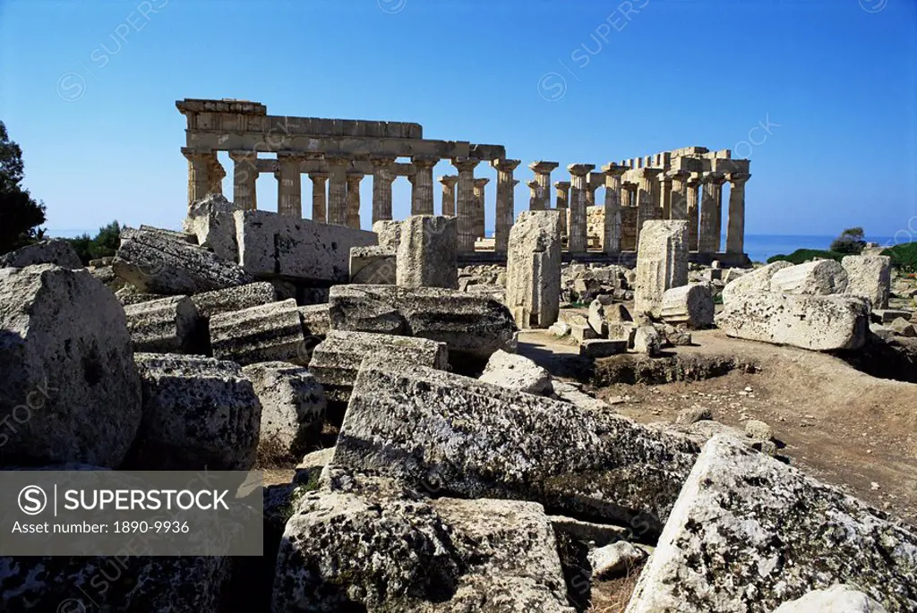 Ruins of the Greek temples, Selinunte, Sicily, Italy, Europe
