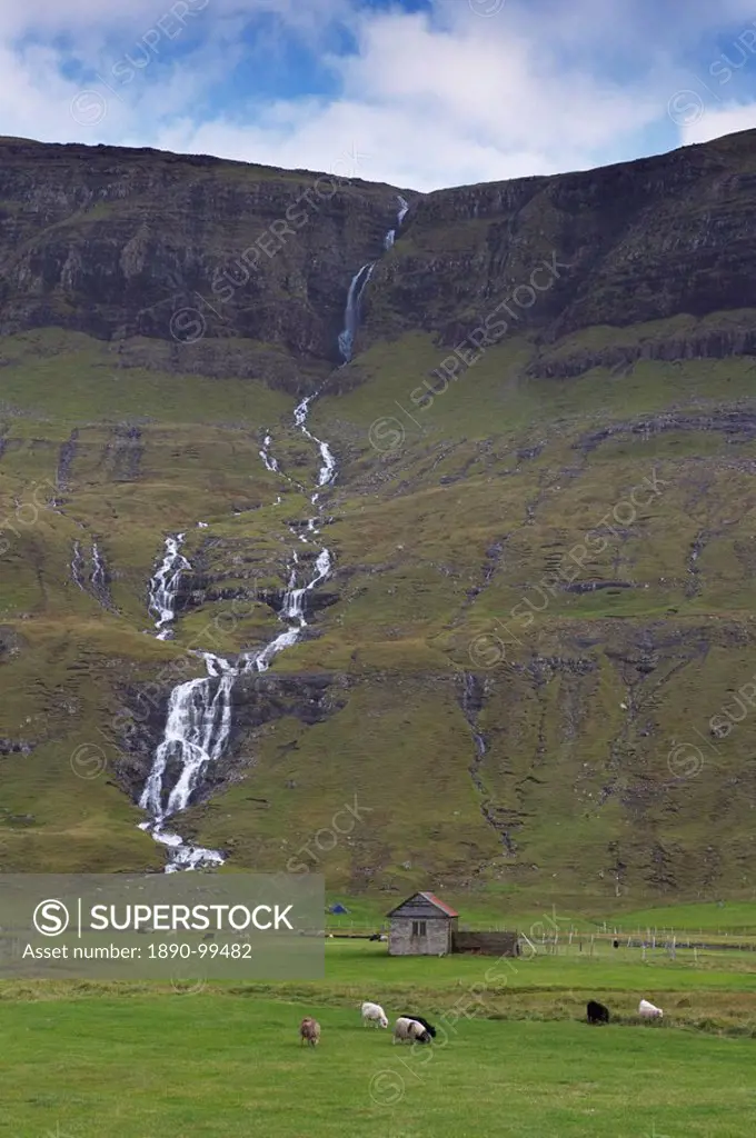 Saksunardalur valley near Saksun, Streymoy, Faroe Islands Faroes, Denmark, Europe