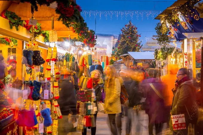 Christmas Market on Waisenhausplatz, Bern, Jungfrau region, Bernese Oberland, Swiss Alps, Switzerland, Europe
