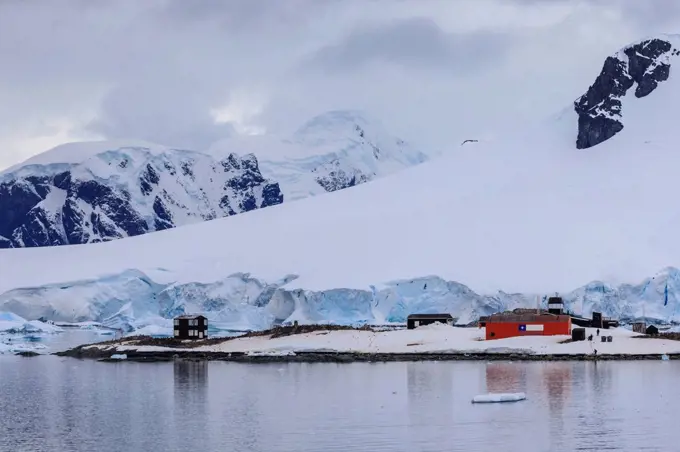 Chilean Gonzalez Videla Station from Paradise Bay, mountains and glaciers, Waterboat Point, Antarctic Peninsula, Antarctica, Polar Regions