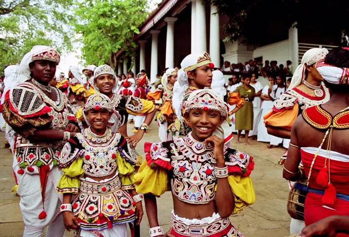 Traditional Sri Lankan dancers in Colombo, Sri Lanka