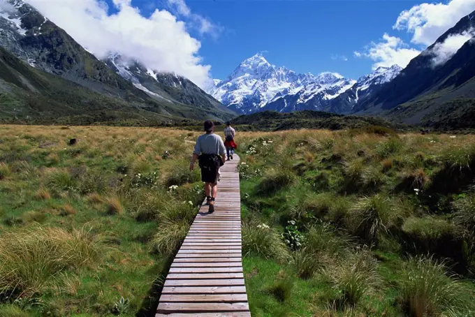 Wooden path through Hooker Valley, Mount Cook National Park, Canterbury, South Island, New Zealand, Pacific