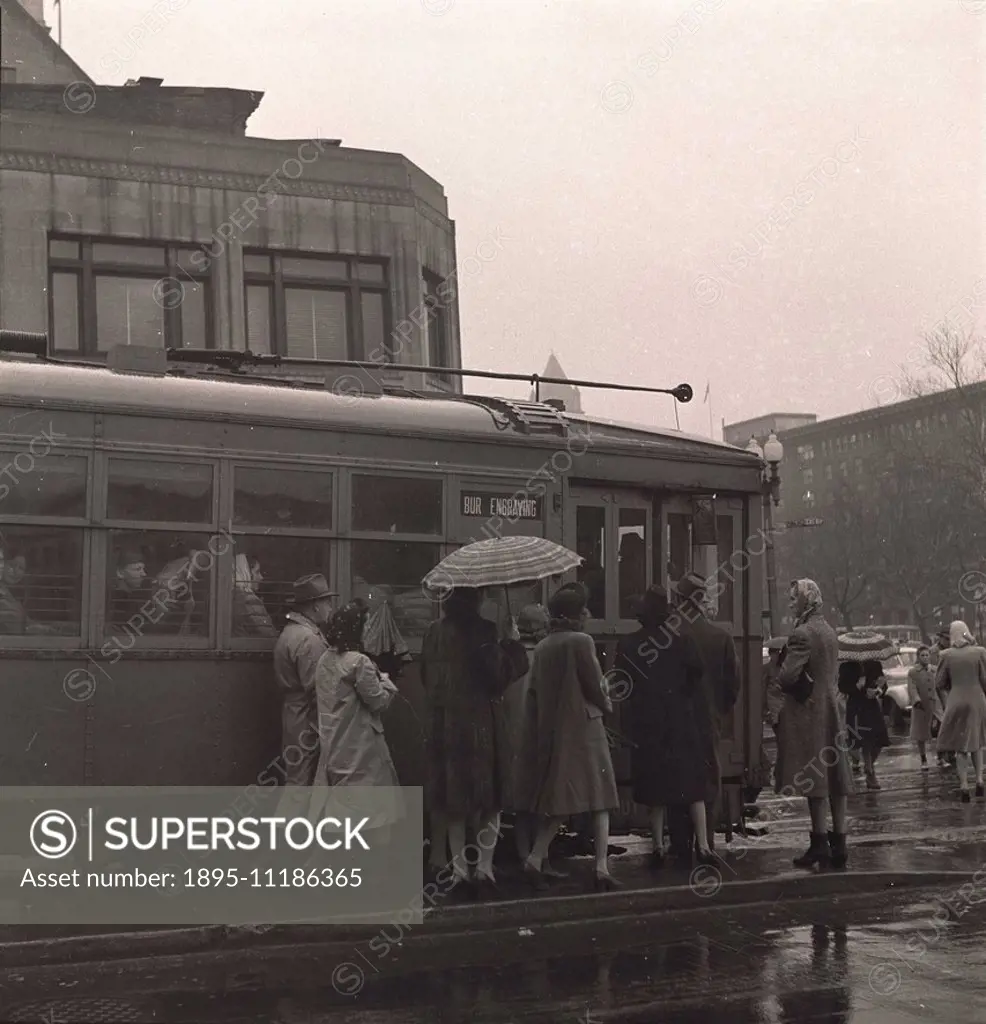 Trolley, Washington DC, 1943