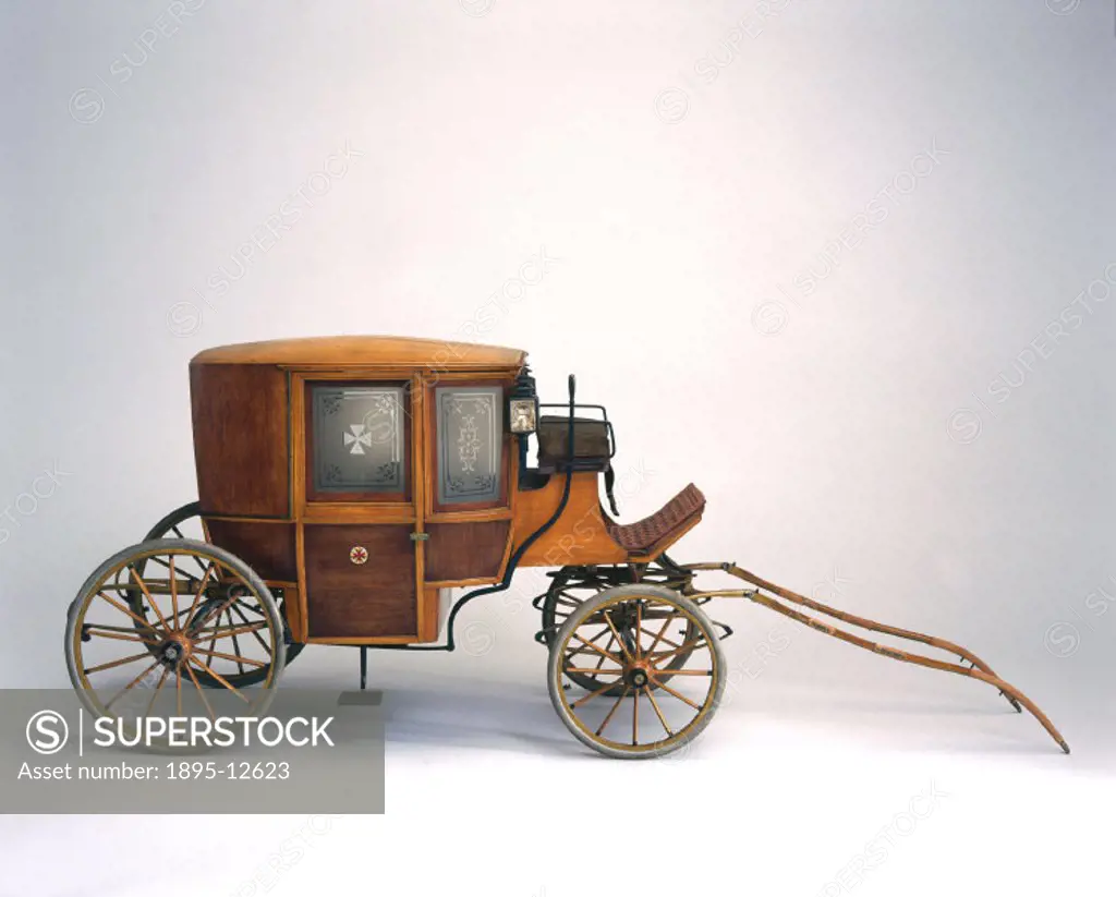 This horse-drawn ambulance was widely used in Scotland until the beginning of the 20th century. It was based on the ´Clarence´ carriage, a light coach...