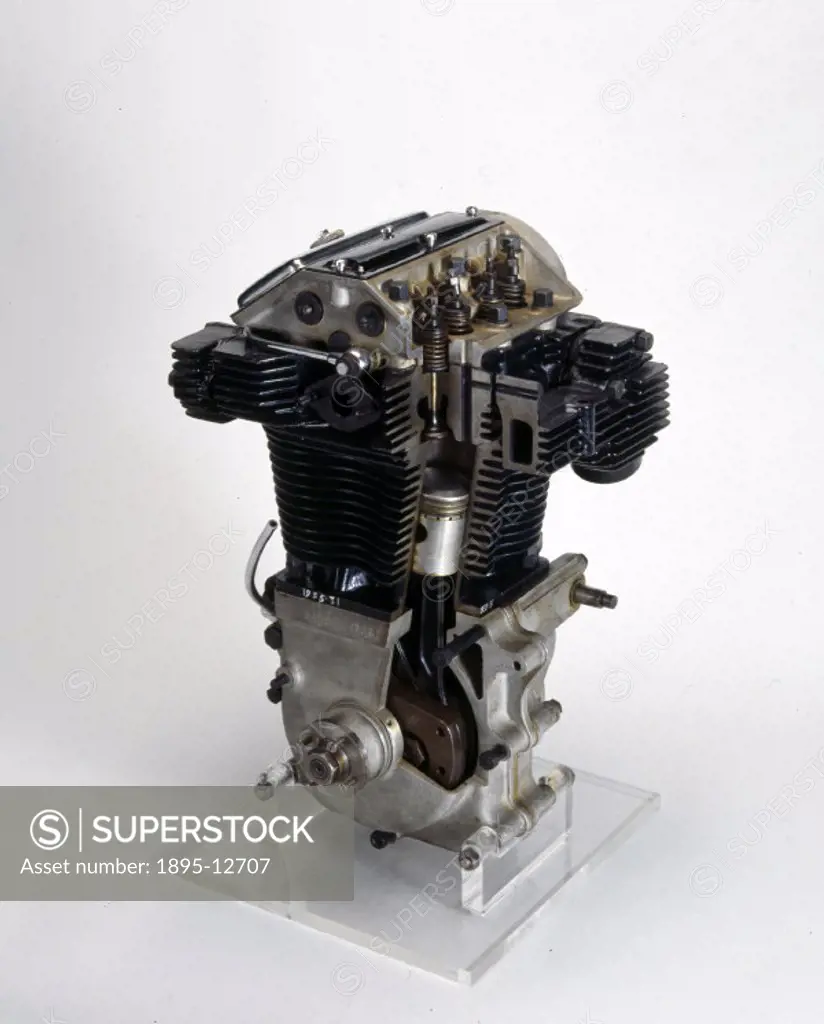 This four-cylinder engine was introduced in 1930 and was designed for the the Matchless ´Silver Hawk´, a luxury touring motorcycle. At the time the Si...