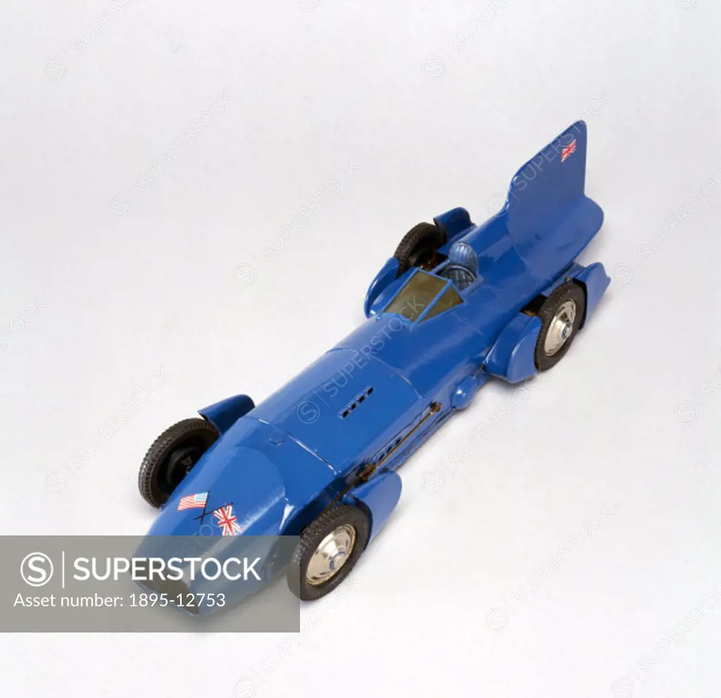 Model (scale 1:13). In 1931, at Daytona, Florida, Malcolm Campbell (1885-1948) set a new world land speed record of 246.09 mph driving this car. A yea...