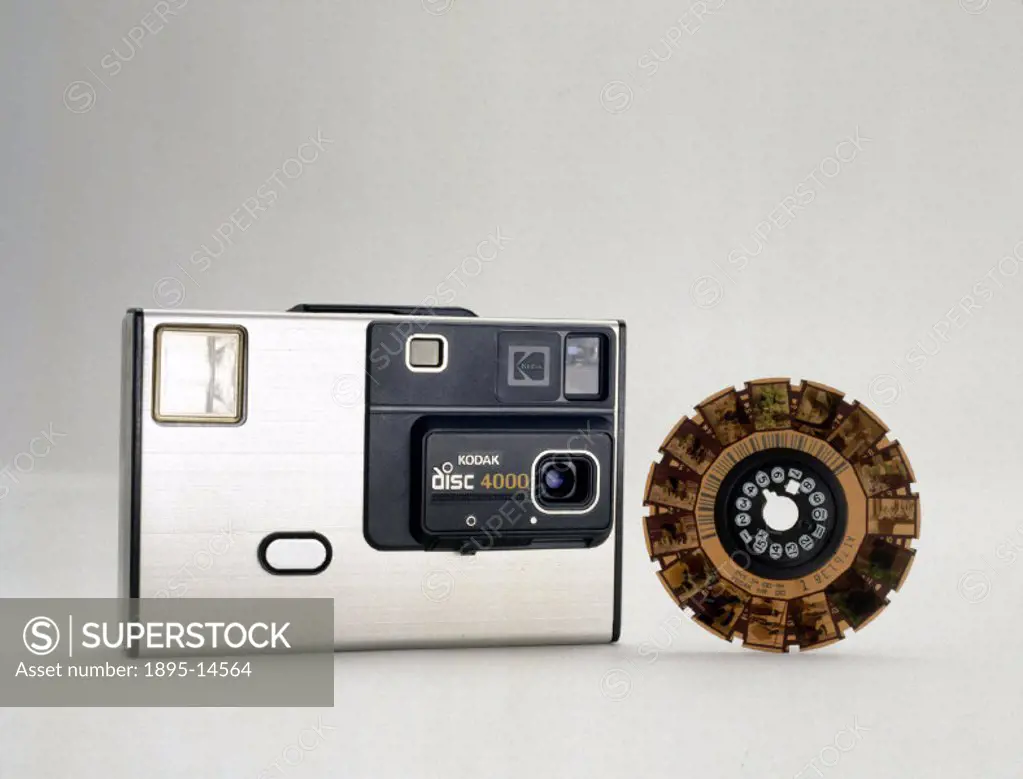 Having previously pioneered other innovations for amateur snapshot photographers such as the Instamatic camera and the 110 cartridge film camera, Koda...