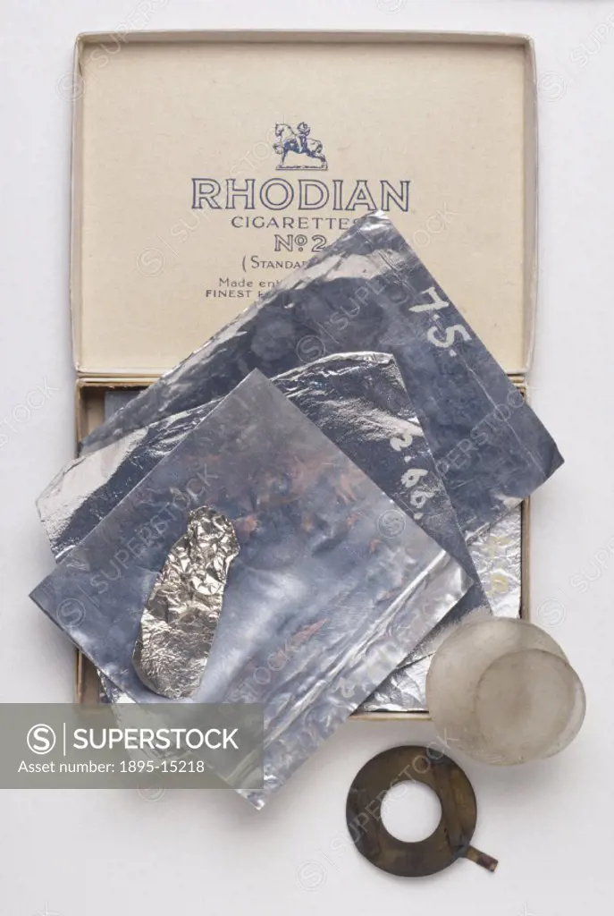 James Chadwick´s toolbox was an old Rhodian cigarette carton in which he kept apparatus used in his scientific work, particularly during his discovery...