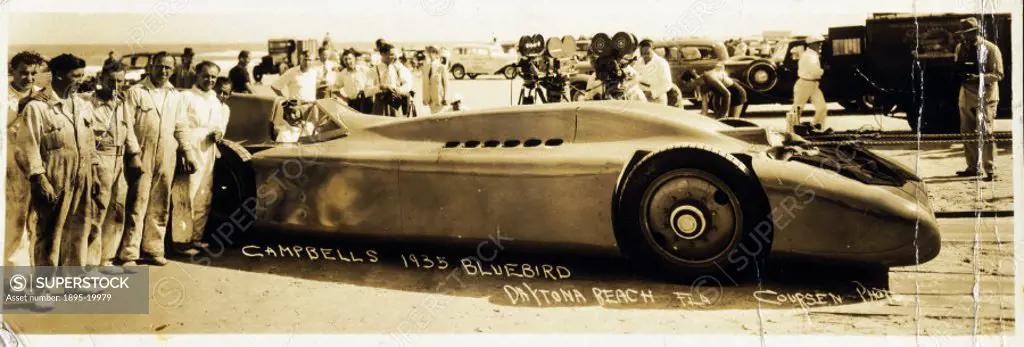 Postcard showing Sir Malcolm Campbell´s (1885-1949) ´Bluebird´ on Daytona Beach, Florida. Campbell was the holder of both land and water speed records...