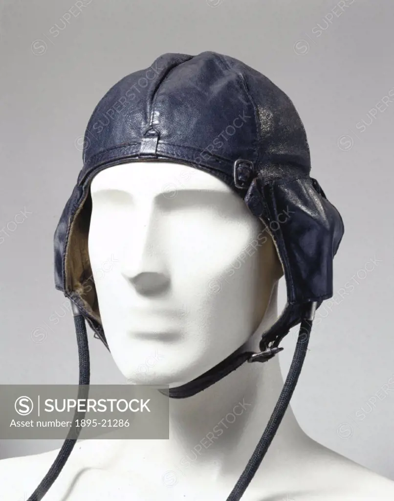 Black leather flying helmet type 6F/162 with Gosport tubes made for the Air Ministry. At the outbreak of WWII (1939-1945), flying helmets had changed ...
