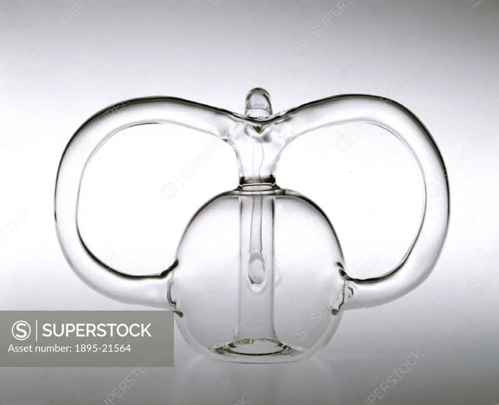 A single surface glass vessel made by Alan Bennett in Bedford, United Kingdom. It consists of three Klein bottles sharing an inlet tube which when cut...