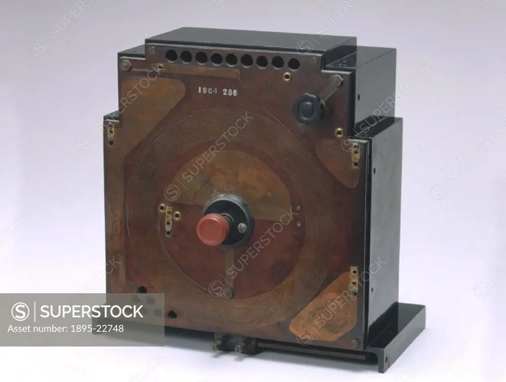 Sargrove sprayed-circuit radio receiver (experimental model) c 1940s.John Sargrove (1906-1974) was a British engineer who in the 1940s built machines ...