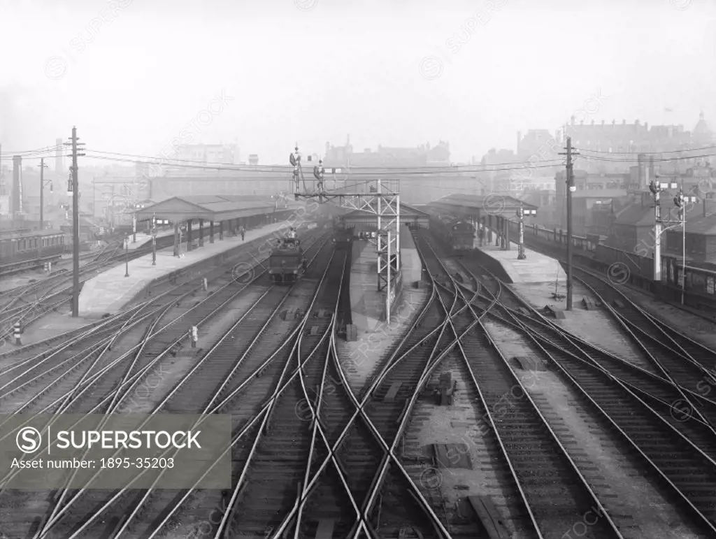 Oakengates station, Shropshire, 1911.   Oakengates was on the former Shrewsbury & Birmingham Railway, but was absorbed by the Great Western Railway in...