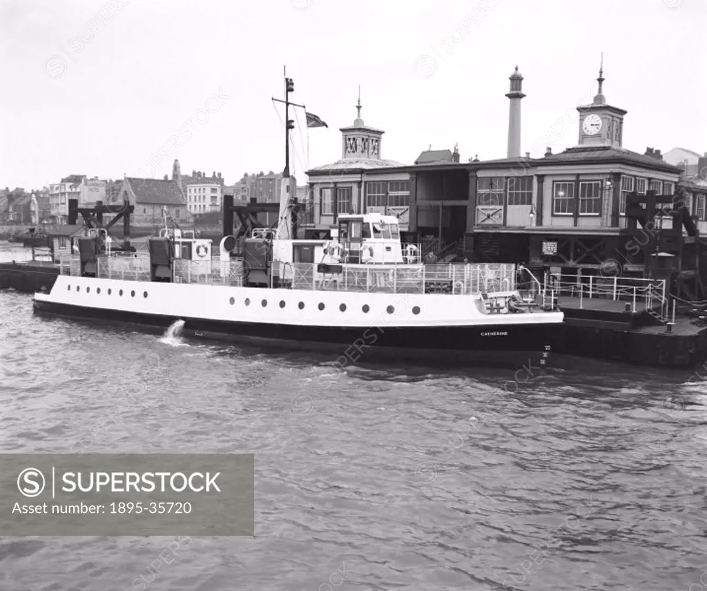 The ´Catherine´ in front of the reconditioned pier at Gravesend, Essex, 25 January 1961.   This ferry, built at Cowes by J S White, was used to take p...