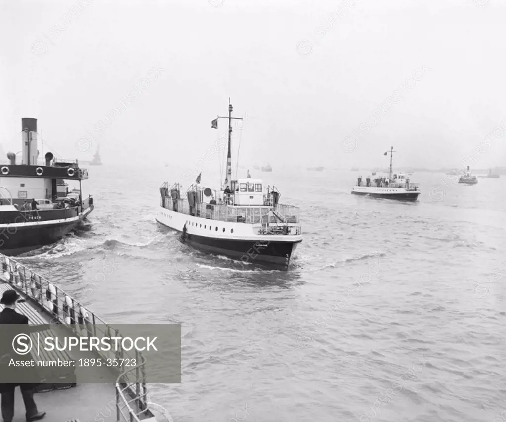 The ´Catherine and ´Tessa´ at Gravesend dock, 28 February 1961.   These ferries, built at Cowes by J S White, were used to take passengers across the ...