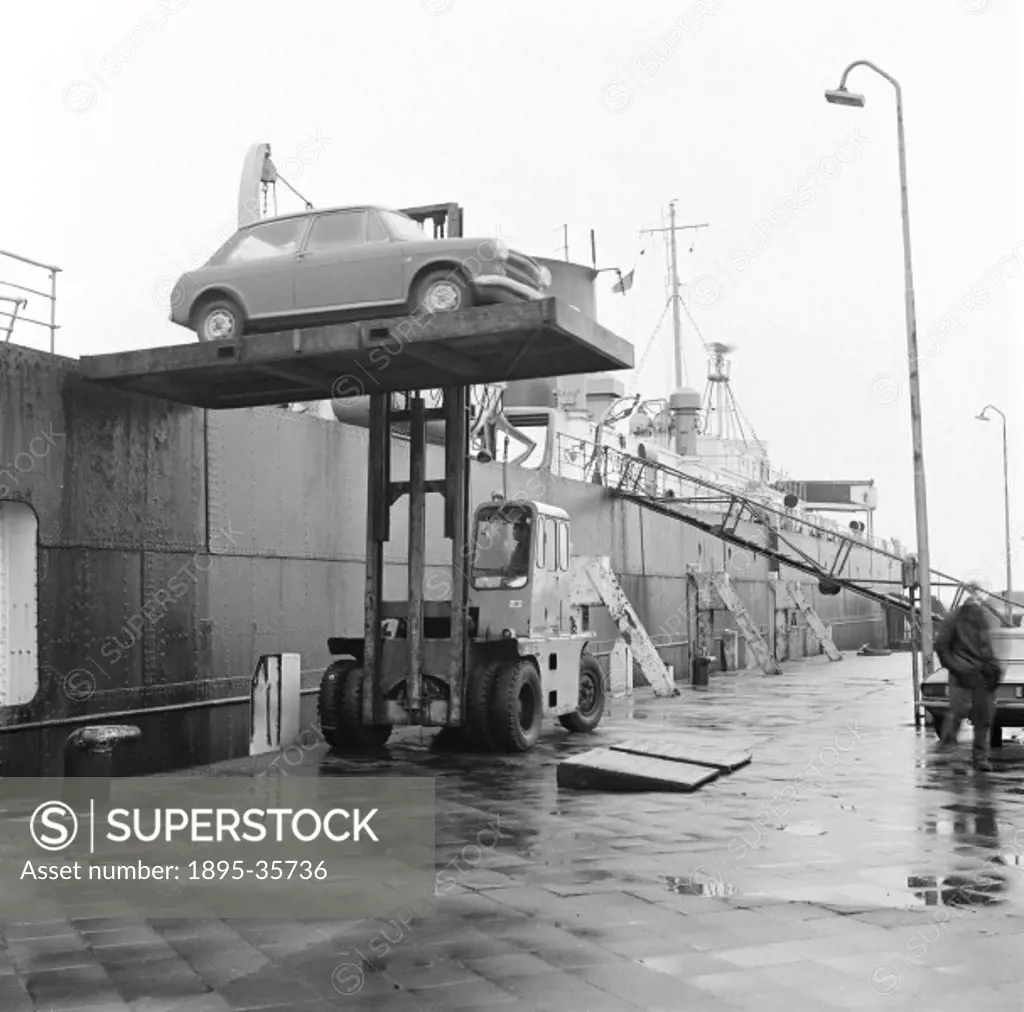 Cars being loaded onto the ´Suffolk Ferry´, January 1972.  This ferry was the first London & North Eastern Railway ferry to be diesel powered. By the ...